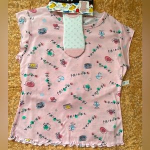 Beloved “FRIENDS” has a Shorty set!